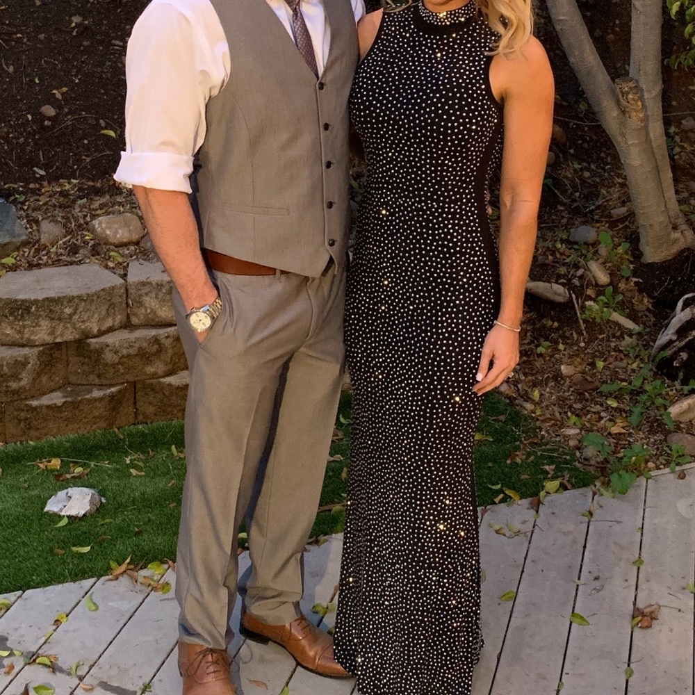 Long black formal fitted dress